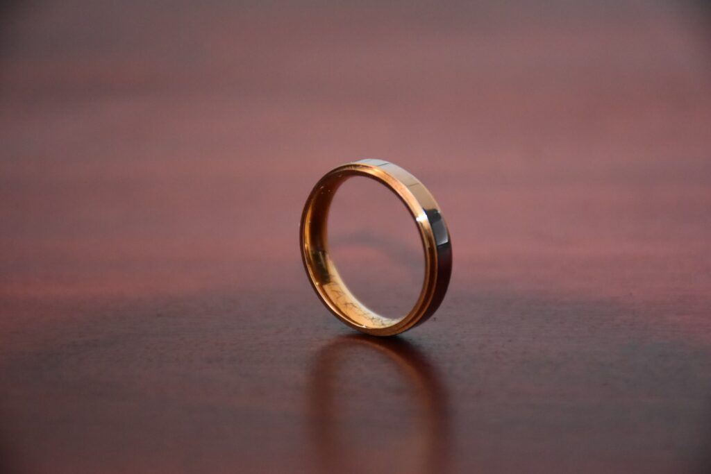 the mourning ring